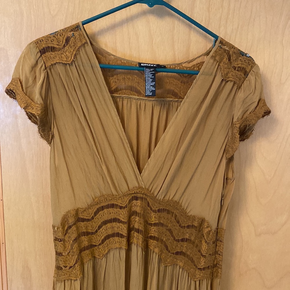 DKNY Lowcut gorgeous evening Dress